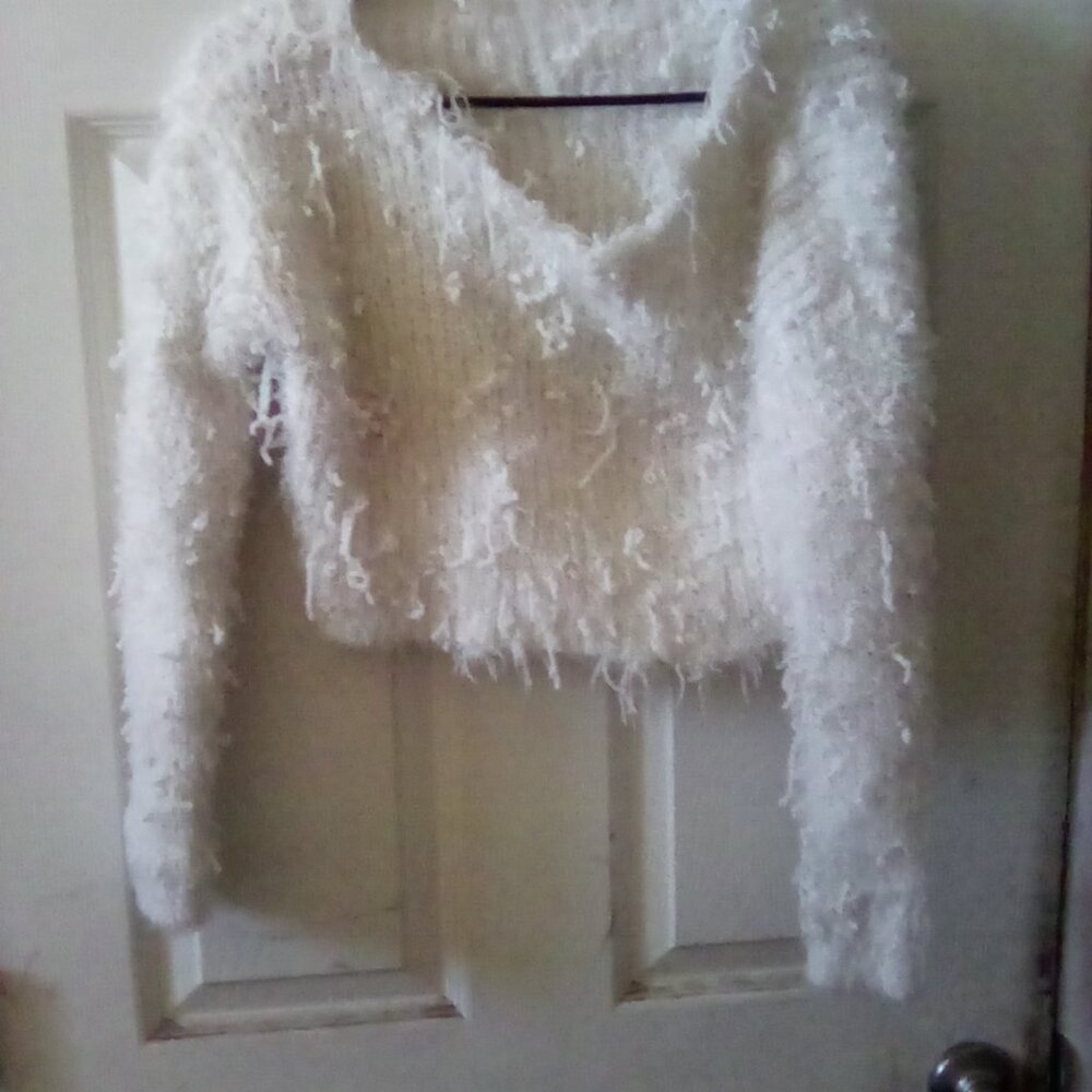 White Fluffy Fuzzy Cropped Sweater